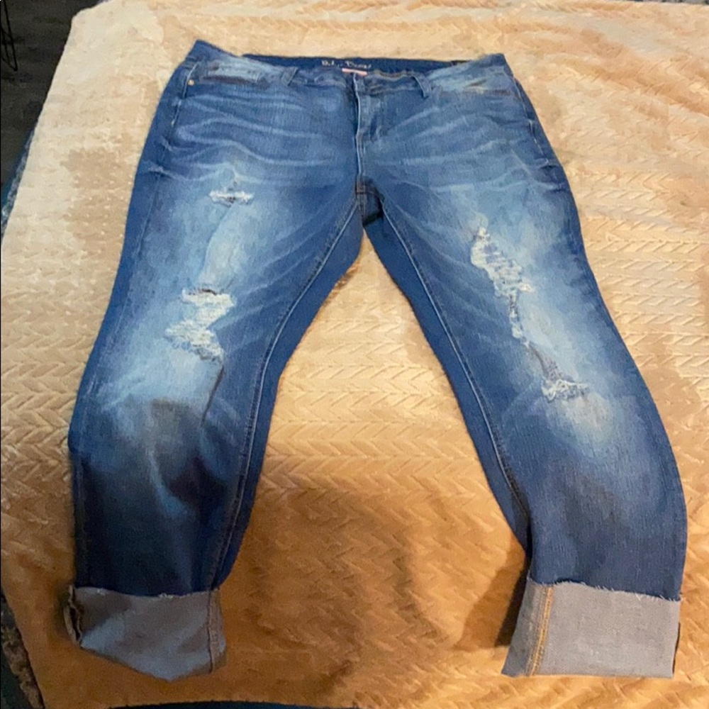 Jeans - Capri or skinny jeans